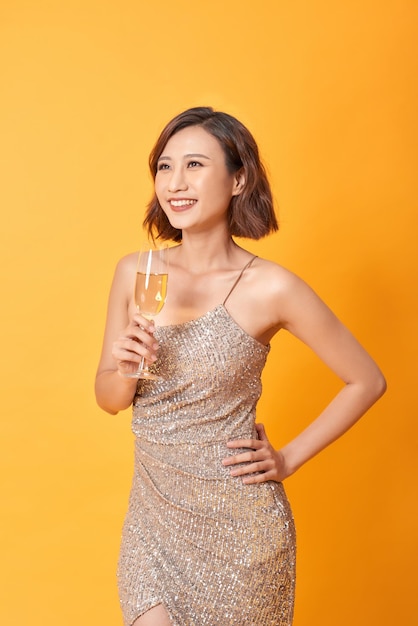 牛6合彩生肖中奖分析